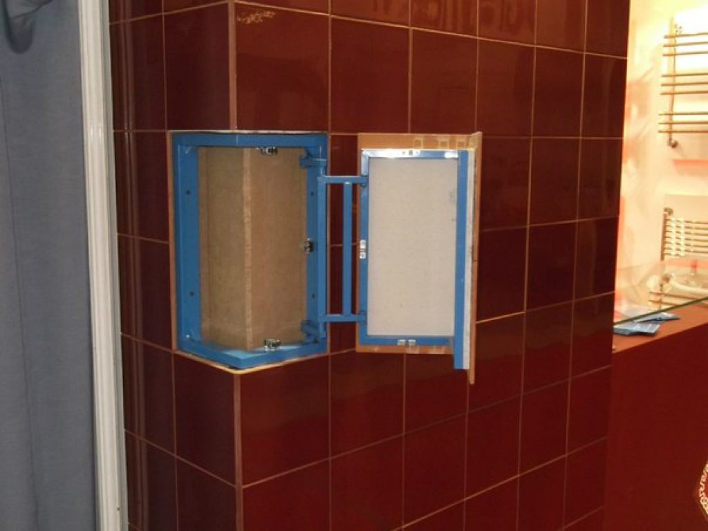 Наши люки Люкер, ревизионные сантехнические люки