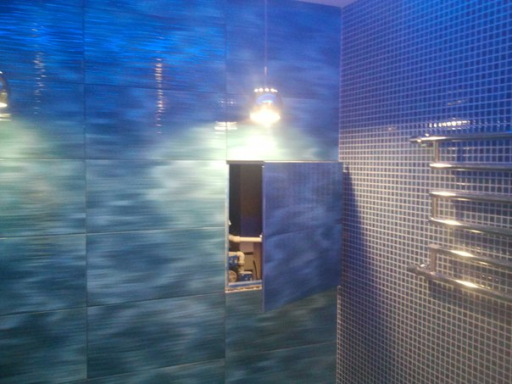 Люки в интерьере Люкер, ревизионные сантехнические люки