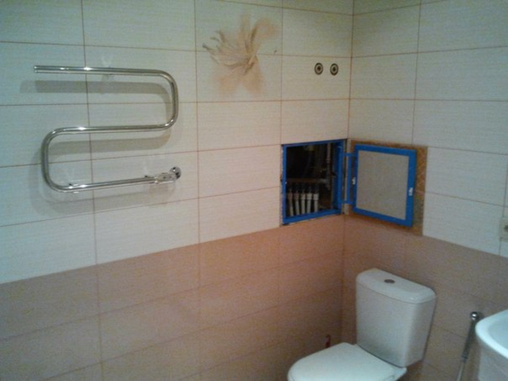 Люки в интерьере Люкер, ревизионные сантехнические люки