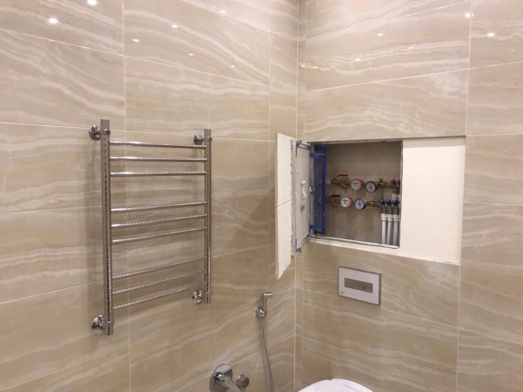 Люки в интерьере Люкер, ревизионные сантехнические люки