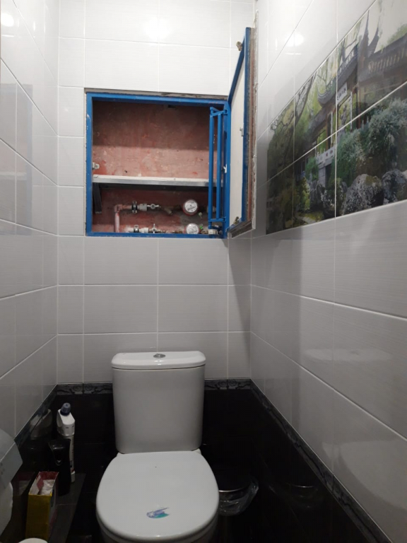 Люки в интерьере Люкер, ревизионные сантехнические люки