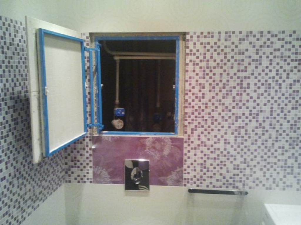 Люки в интерьере Люкер, ревизионные сантехнические люки